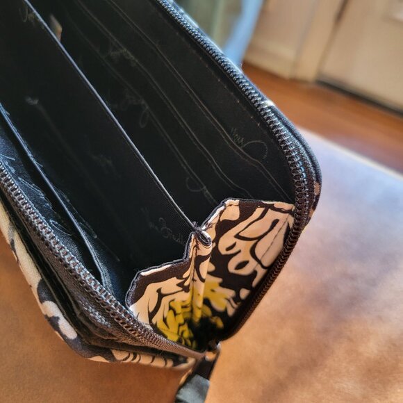 Vera Bradley Baroque Black Yellow Gray Turn Lock Quilted Zip Around Wallet - Picture 9 of 12